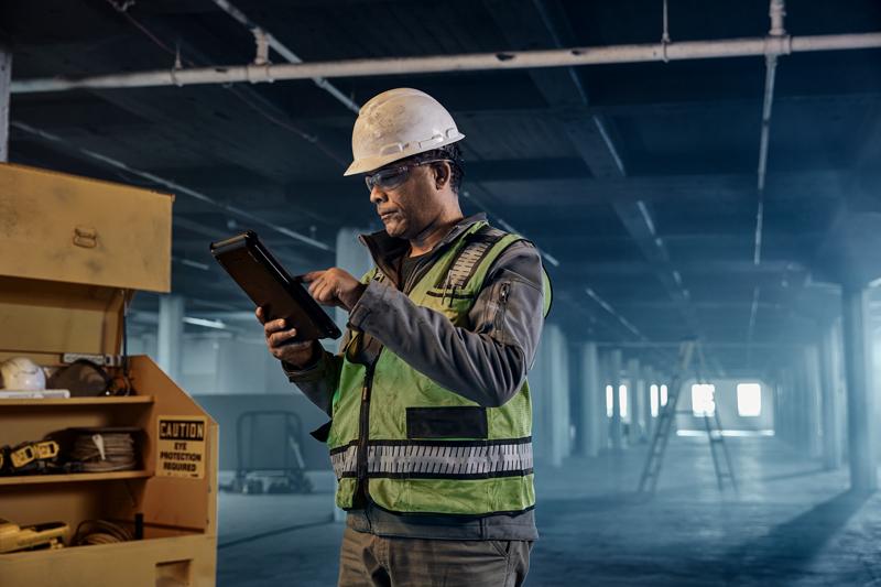 Case Study: Sellen Construction Revolutionizing Equipment Tracking