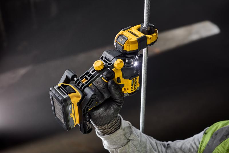 DEWALT IMPACT CONNECT™ Nut Runner Attachment Case Study