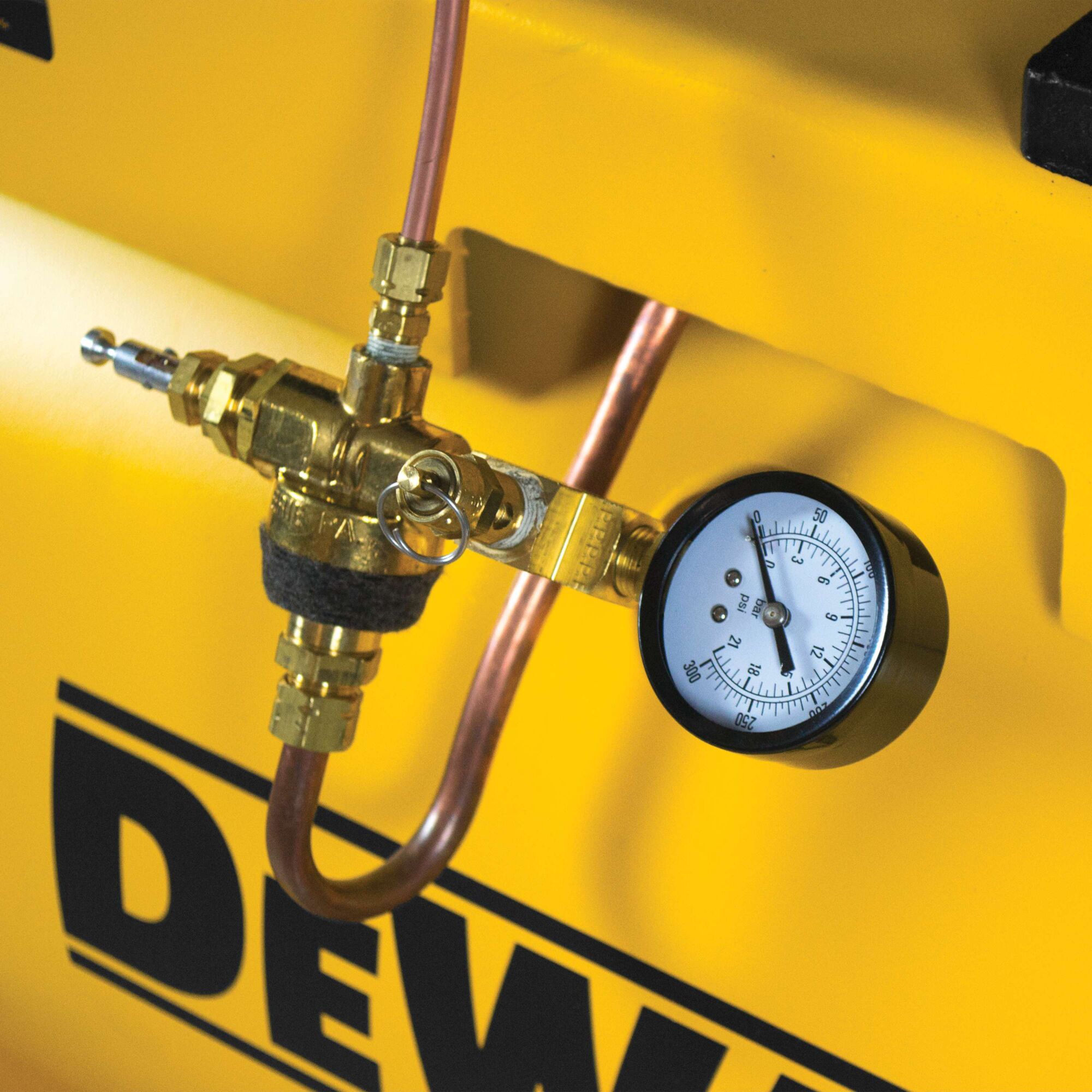 Air receiver pressure gauge feature of 30 Gallon 2 stage portable gas powered truck mount air compressor.