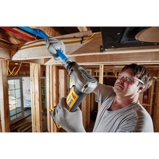 20V MAX* 1 in. Cordless PEX Expander (Tool Kit)