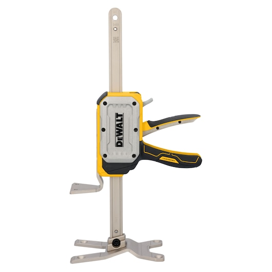DEWALT(R) TOUGHSERIES(TM) CONSTRUCTION JACK with lift plate raised half way on bar on white at a profile view 